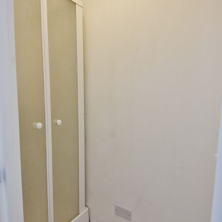 Holloway Road, Islington, London, N7 - Photo 4