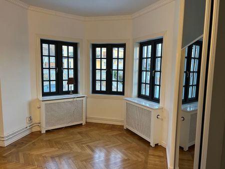 Kragenäsvägen, Lidingö - Photo 2