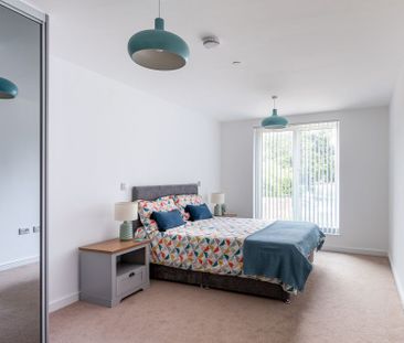 Sovereign Point, Bath, BA2 - Photo 3