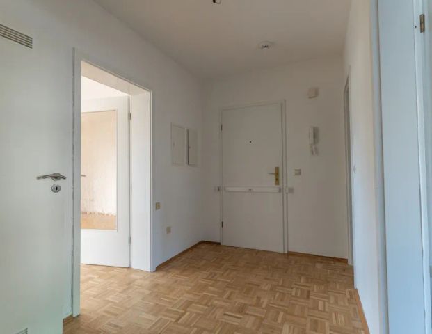 Renovierte ca. 85m² große 3-Zimmer-Wohnung mit Balkon in Südwest-Ausrichtung in Hagen Hohenlimburg - Foto 1