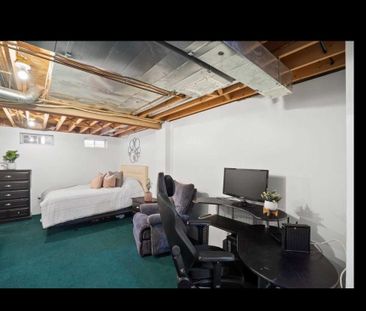 For Lease - 83 Monaco Court, Brampton, Ontario - Photo 5