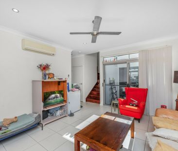 24 Cocoparra Place, Fitzgibbon QLD, Belconnen - Photo 1