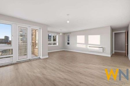 St. Davids Square, London, E14 - Photo 2