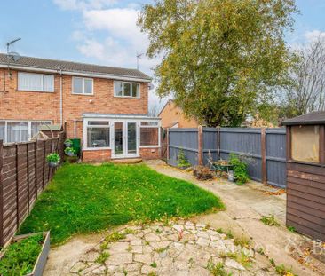 3 bedroom end of terrace house to rent - Photo 6