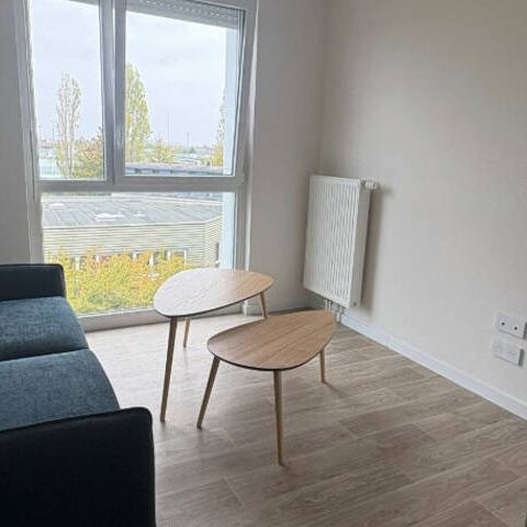 STUDIO - METZ TECHNOPOLE - RESIDENCE DE SERVICES - PROCHE GRANDES ECOLES - Photo 1