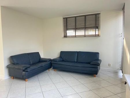 Te huur: Huis Arturo Toscaninistraat in Almere - Photo 3