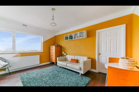 2 Bed Flat, Kirkdale, SE26 - Photo 3