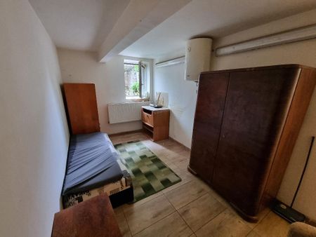 Pronájem bytu 1+kk 15 m2 - Фото 2