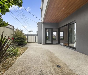 21 Chaucer Street, Hamlyn Heights - Photo 3