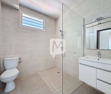 Location Appartement 3 pièces 63m² MATOURY 97351 - Photo 6