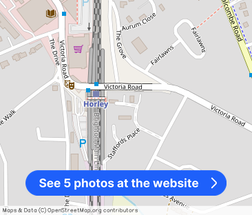 Horley - Photo 1