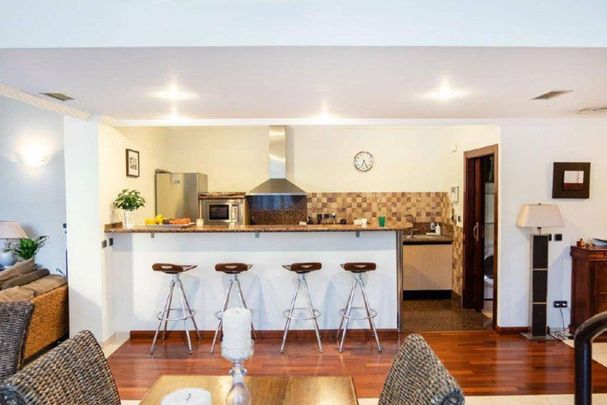 Chalet en alquiler en Nueva Andalucia, Marbella - Photo 1