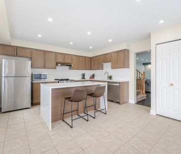 For Lease - 122 Ainley Road, Ajax, Ontario - Photo 4