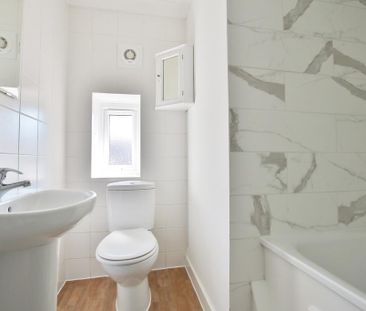 3 bedroom duplex to rent - Photo 6