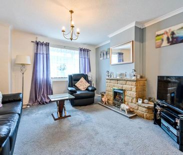 3 bedroom semi-detached house to rent - Photo 2