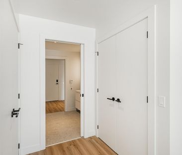 2800 Thimens, Montréal, QC - Photo 5