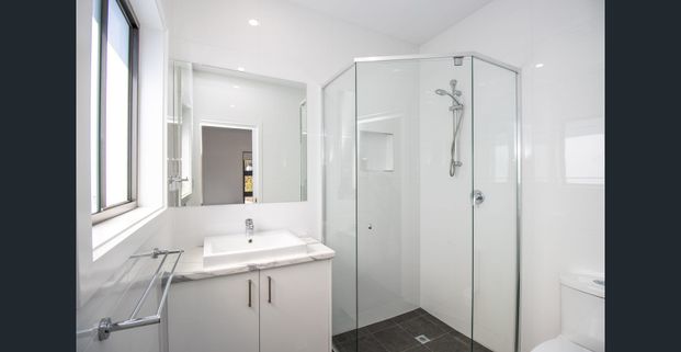 Stylish, Secure & Low-Maintenance Living in the Heart of Reynella! - Photo 1