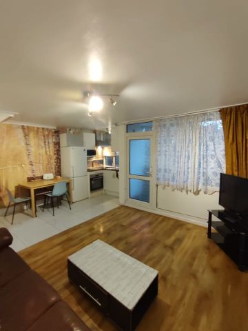 1 Bed Flat, Steele Road, N17 - Photo 2