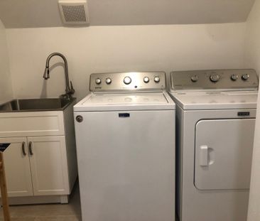 For Lease - 2421 Eighth Line, Oakville, Ontario - Photo 5