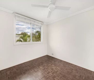 One-bedroom apartment in the heart of Marrickville - Photo 5