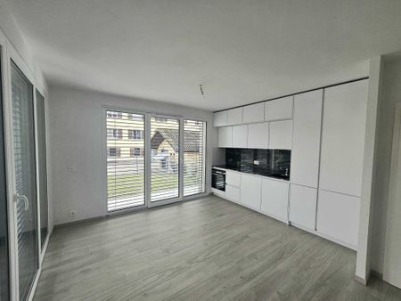 Beautiful modern 4.5-room semi-detached house in Burtigny - Photo 4