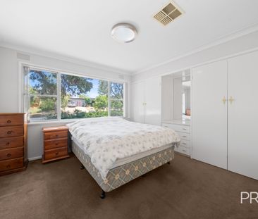 35 Waranga Ave, Mount Austin NSW 2650 - Photo 4