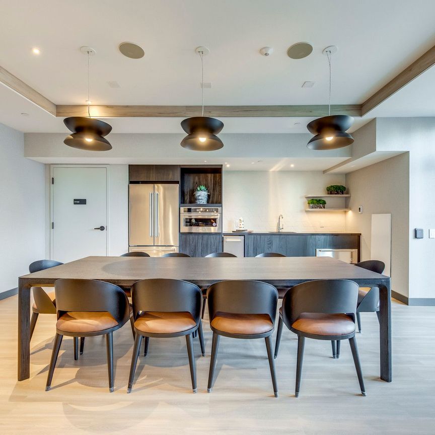 For Lease - 185 Enfield Place Unit# TH1, Mississauga, Ontario - Photo 1