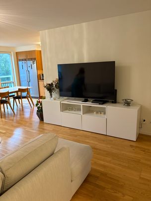 Skyllbergsgatan, Bandhagen - Photo 1