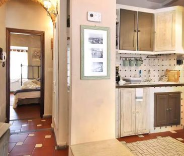 Via dellOrto, Florence, Tuscany 50124 - Photo 1