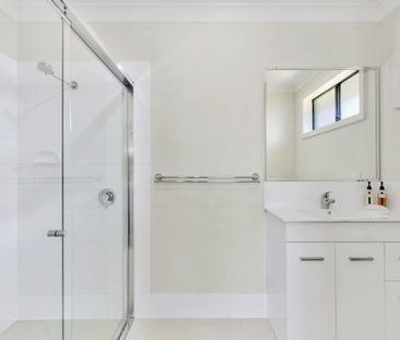 83 Denman Avenue, KOOTINGAL NSW 2352 - Photo 4