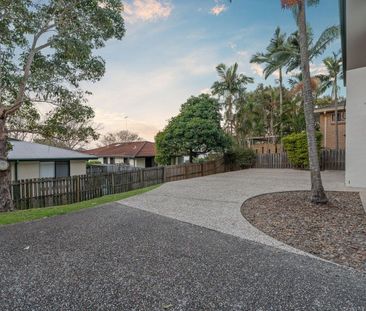 YOUR DREAM HOME AWAITS! - Photo 3