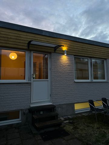 Ljungvägen, Upplandsväsby - Photo 5