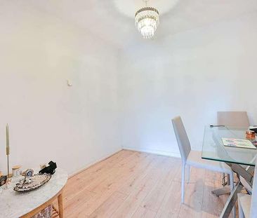 Wallis House, Brentford, TW8 - Photo 4