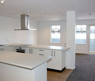 GET SETTLED IN PETONE - Photo 5