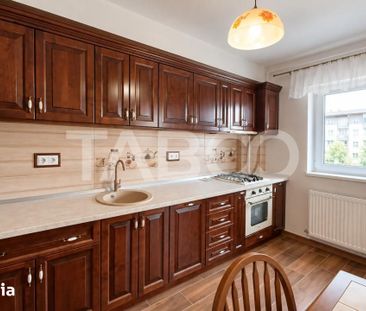 Apartament de inchiriat etaj 3 parcare proprie bloc cu lift Piata Cluj - Photo 3