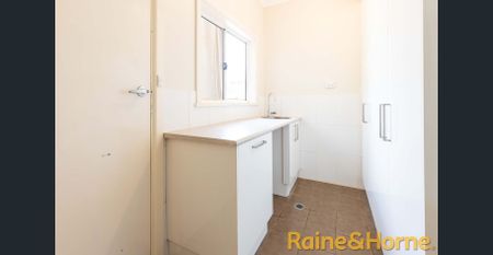 South Dubbo Gem - Photo 4