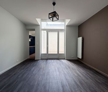 Location Appartement 2 pièces 37m² - Photo 2