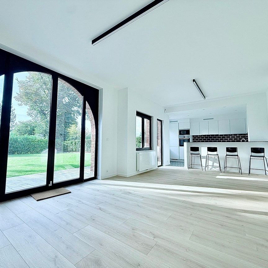 Tout savoir sur cette maison à Rhode-St-Genèse - foto 1