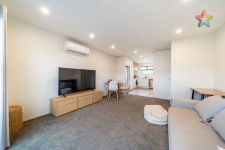 Modern 2BR Townhouse in Fairfield! - Photo 4