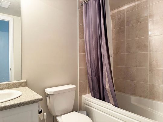 For Lease - 138 Farooq Boulevard, Vaughan, Ontario - Photo 1