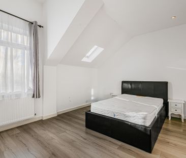 Clifton Road - Photo 3