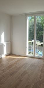 Location Appartement 1 pièce 29m² - Photo 3