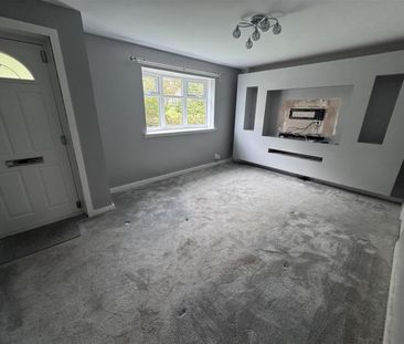 Edgeworth Court, Hemlington, Middlesbrough - Photo 2