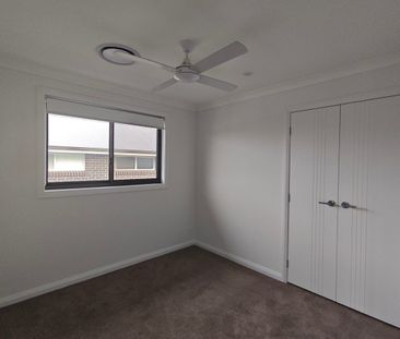 4-Bedroom House for Rent! - Photo 5