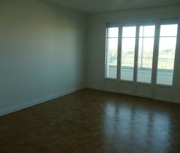 Location Appartement 3 pièces 65m² - Photo 6