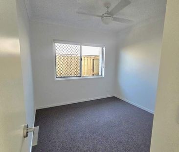 25 Gower Street, White Rock - Photo 6