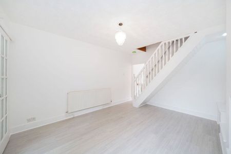 2 bedroom house to rent - Photo 2