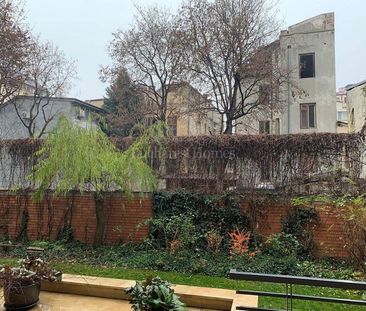 Large Executive Two Bedroom Apartment with Garden - Piata Victoria - Photo 5