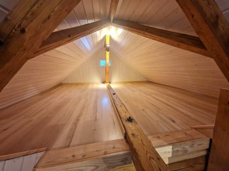 Helle, frisch renovierte 3.5-Zimmer-Dachwohnung mit Cheminée - Foto 4