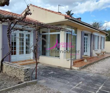 Location Maison 4 pièces 82m² BEDARRIDES 84370 - Photo 6